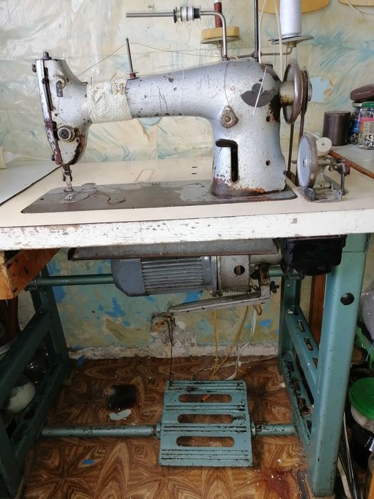 Машинка швейная  22 класс