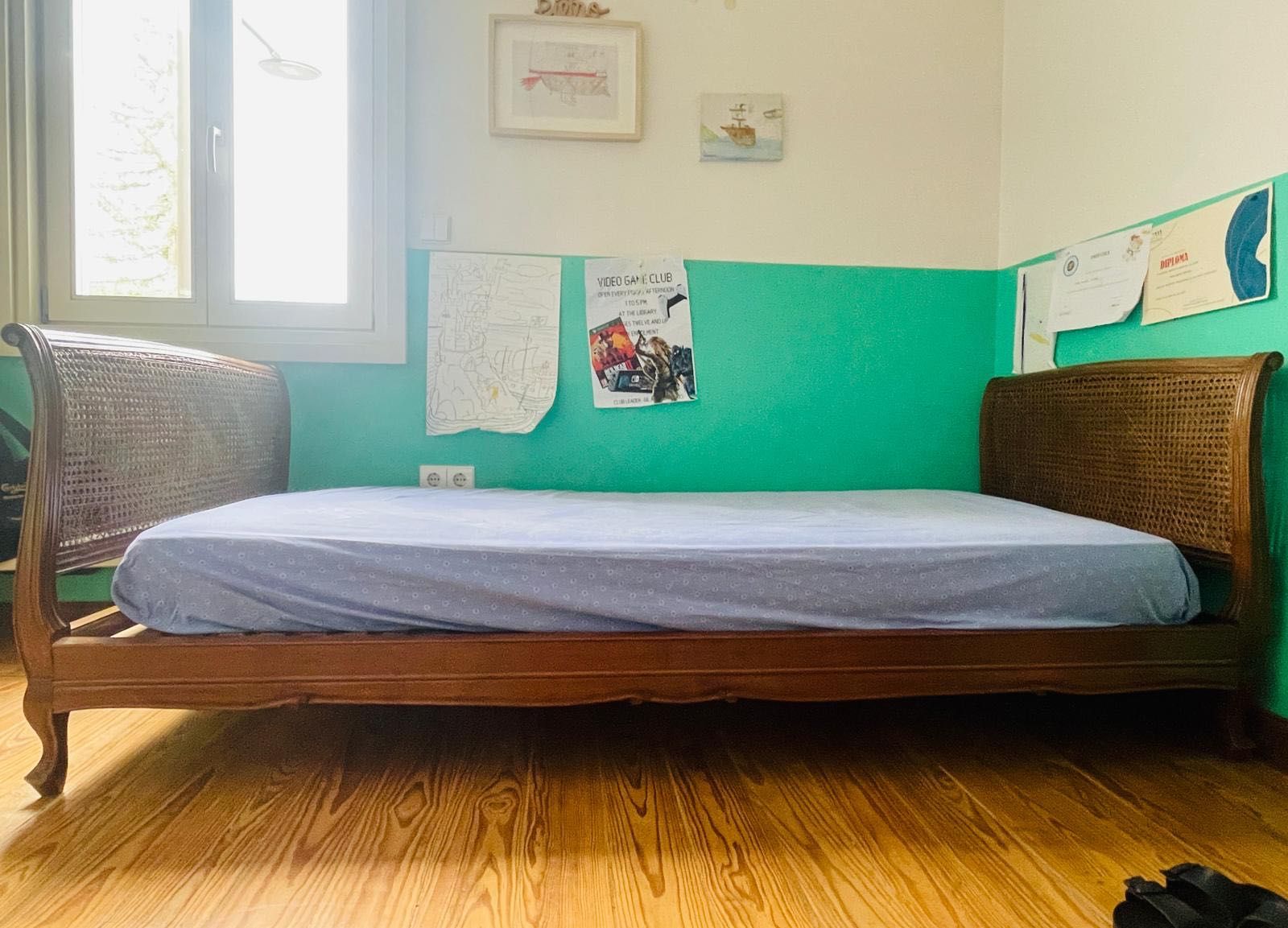 Cama design Arte nova