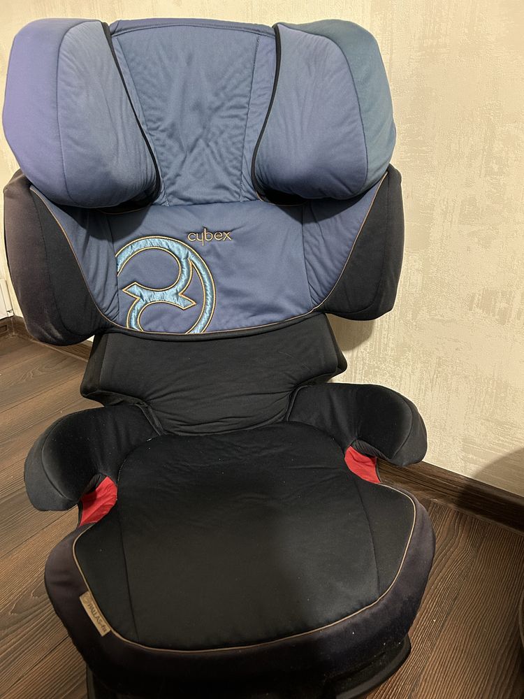 Cybex pallas fix автокрісло для 9-36 кг