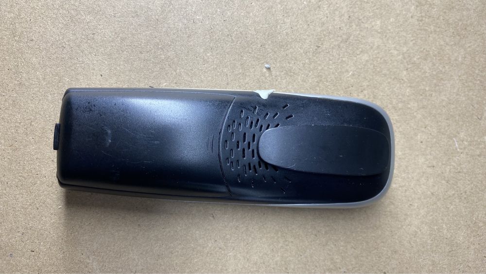 Telefon stacjonarny bezprzewodowy Doro 530+1 FM
