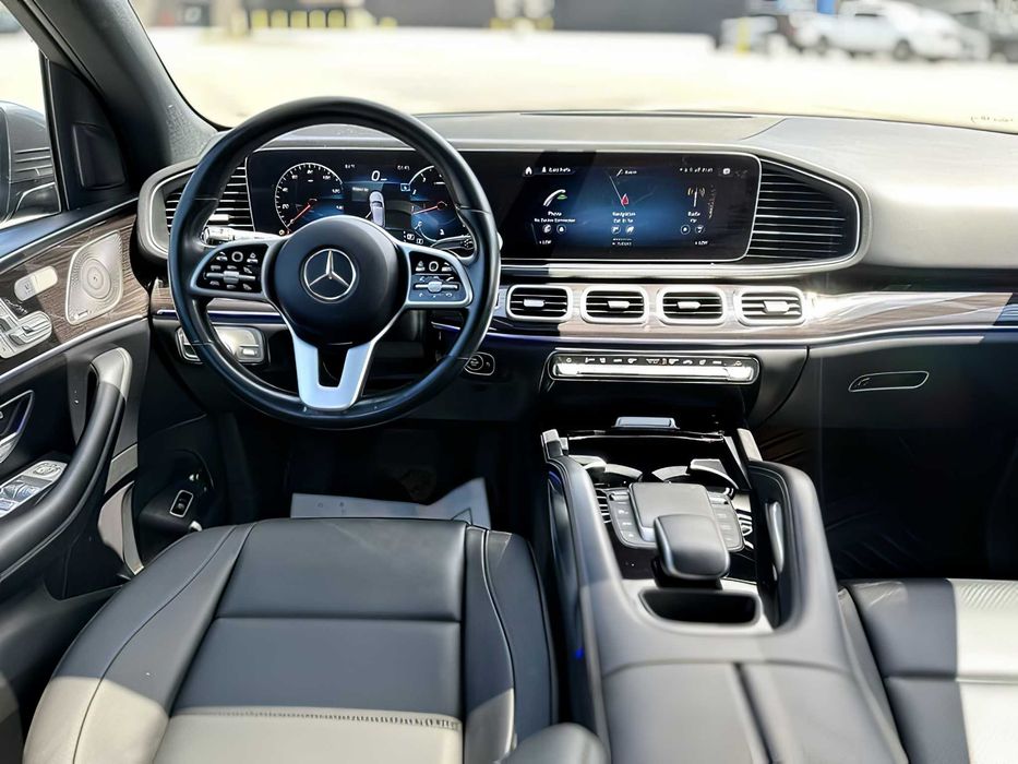 Mercedes-Benz GLE 350      2022