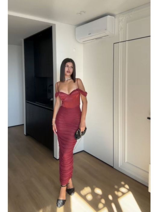 Вечірня коктейльна сукня хс бордо червона з боді під низом