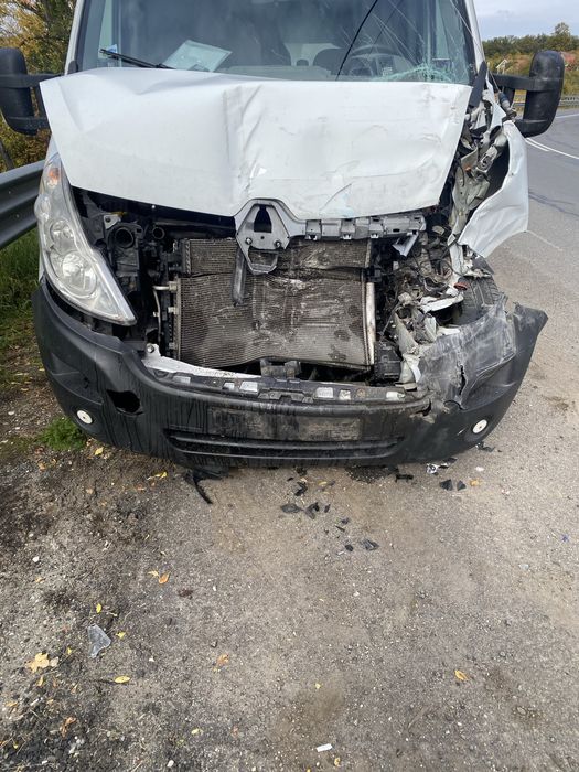 Рено Мастер. 2017 року. Після дтп.