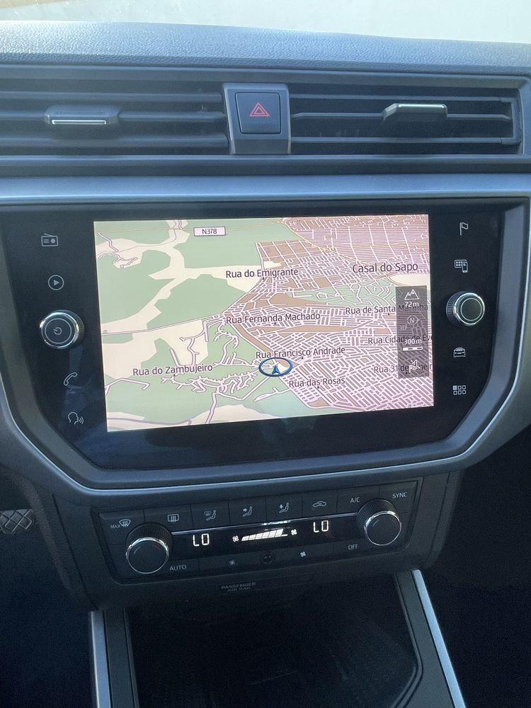 Seat Arona 1.6 Tdi Style  ( Apenas 93000 kms em estado irrepreensivel)