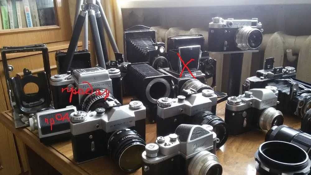 Коллекция фотоаппаратов и принадлежностей в розницу