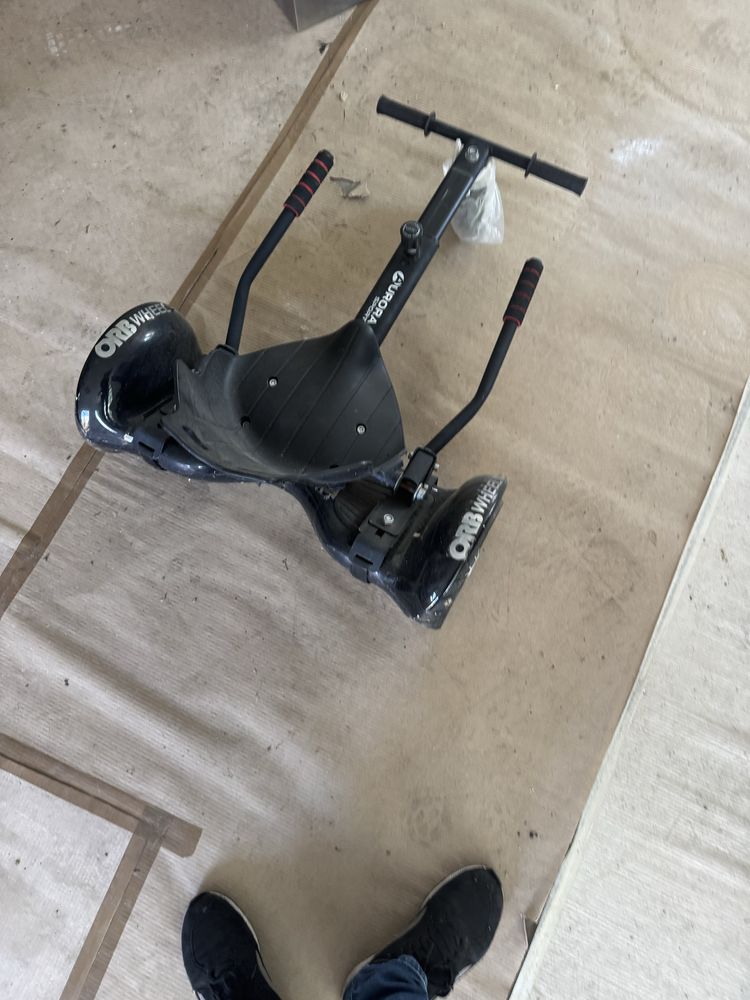Gokart ( hoverboard + nakładka) Gokard + ładowarka