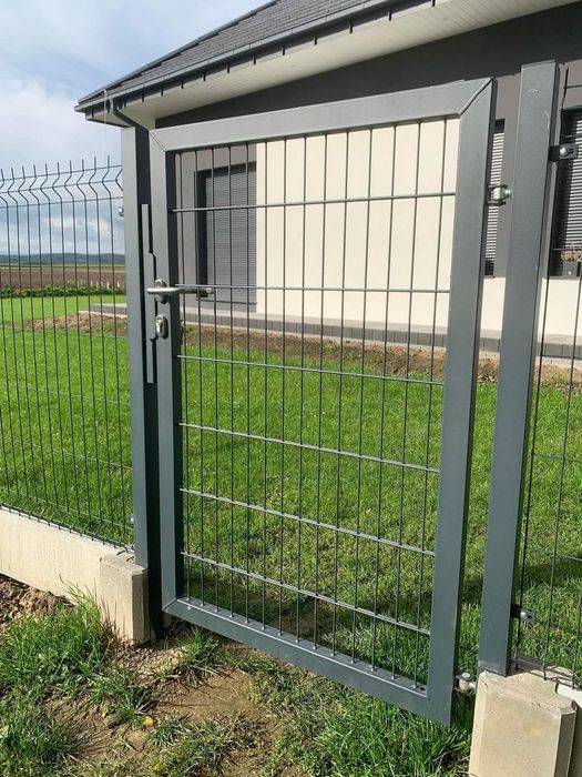 Ogrodzenie panelowe z montażem