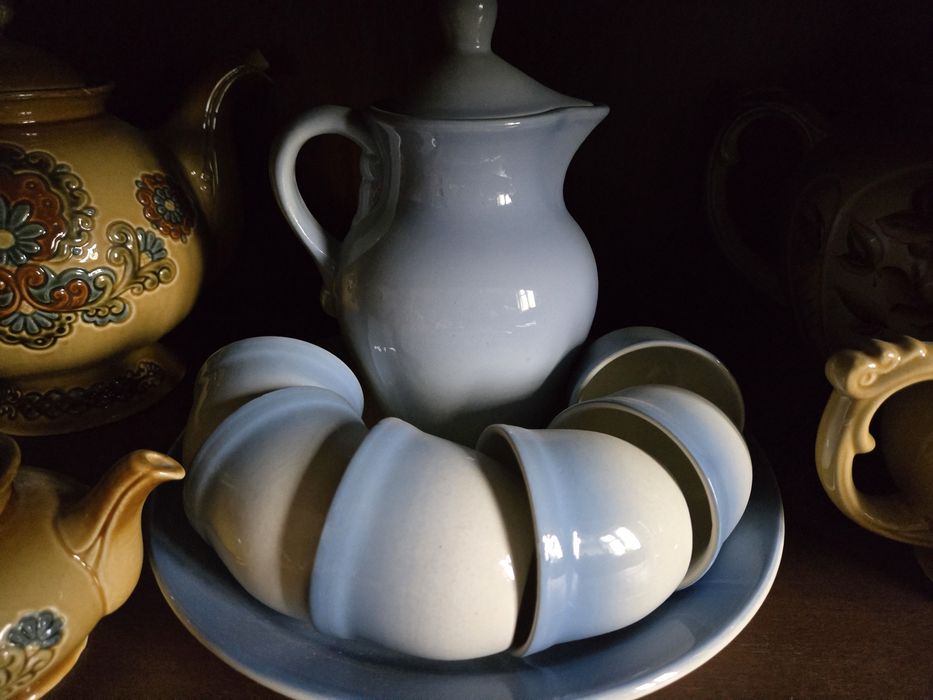 Сервізи чайні та кофейні