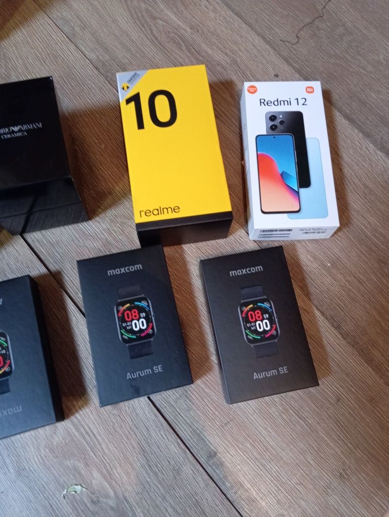 Pudełka po telefonach ,zegarkach