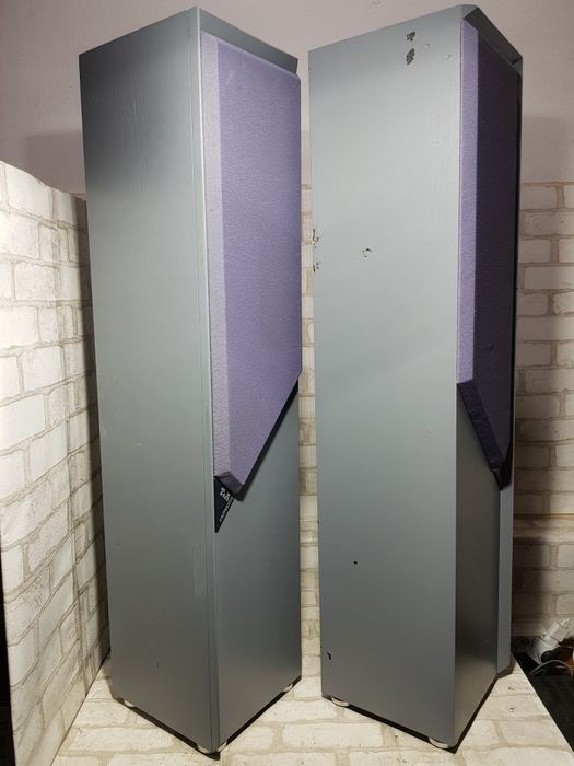 44 кг! Акустика T+A Criterion T-100, потужність 100/150 Вт, б/у з