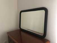 Espelho vintage de madeira pintado a preto