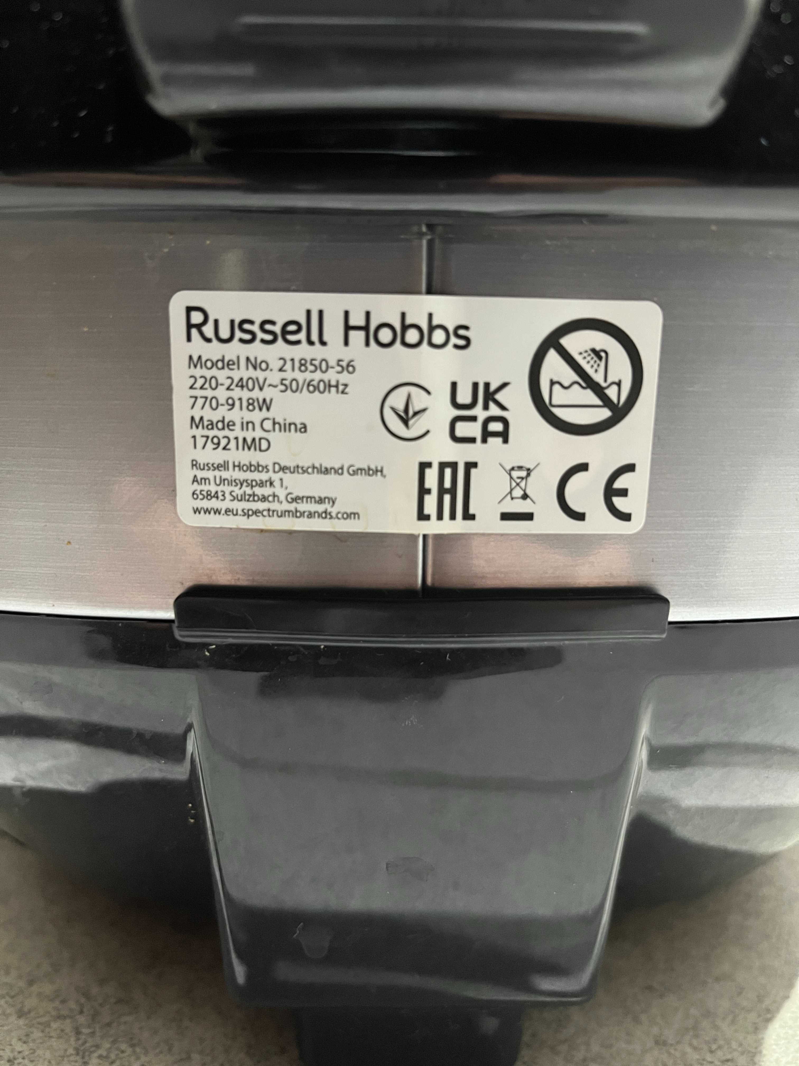 Russell Hobbs multicooker, 11 programów, timer, pojemność 5l, 900W