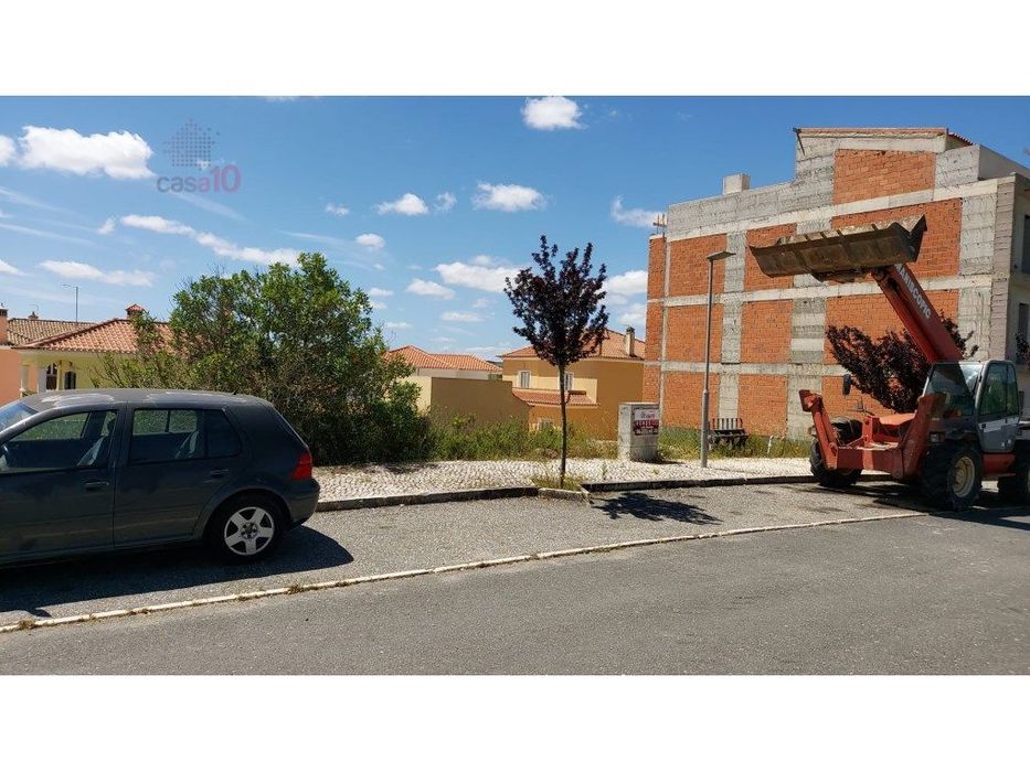 Vende-se terreno para construção em Almodôvar