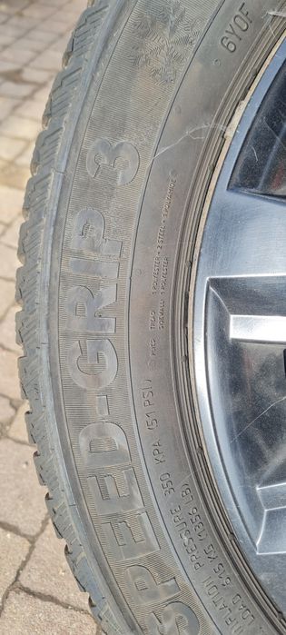 Opony zimowe + felgi stalowe + kołpaki