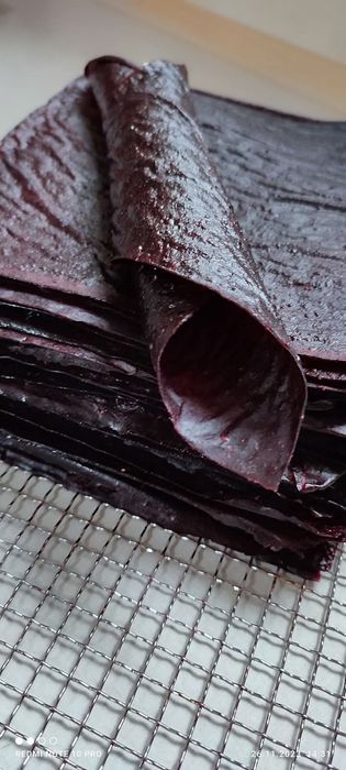 .Пастила фруктова без цукру і з цукром.Ціна від 40 грн за 100 грам