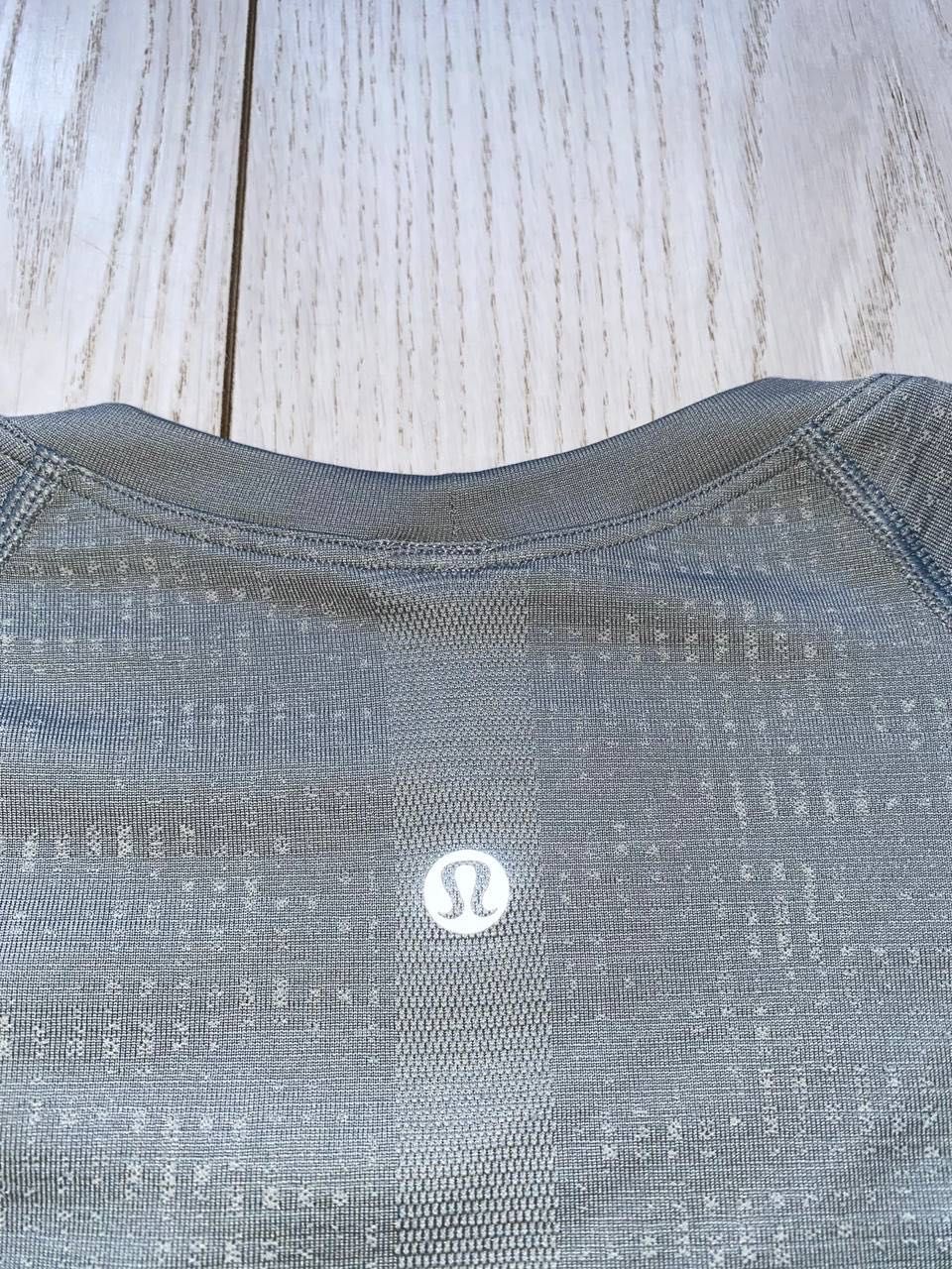 жін термо кофта lululemon
р M/L