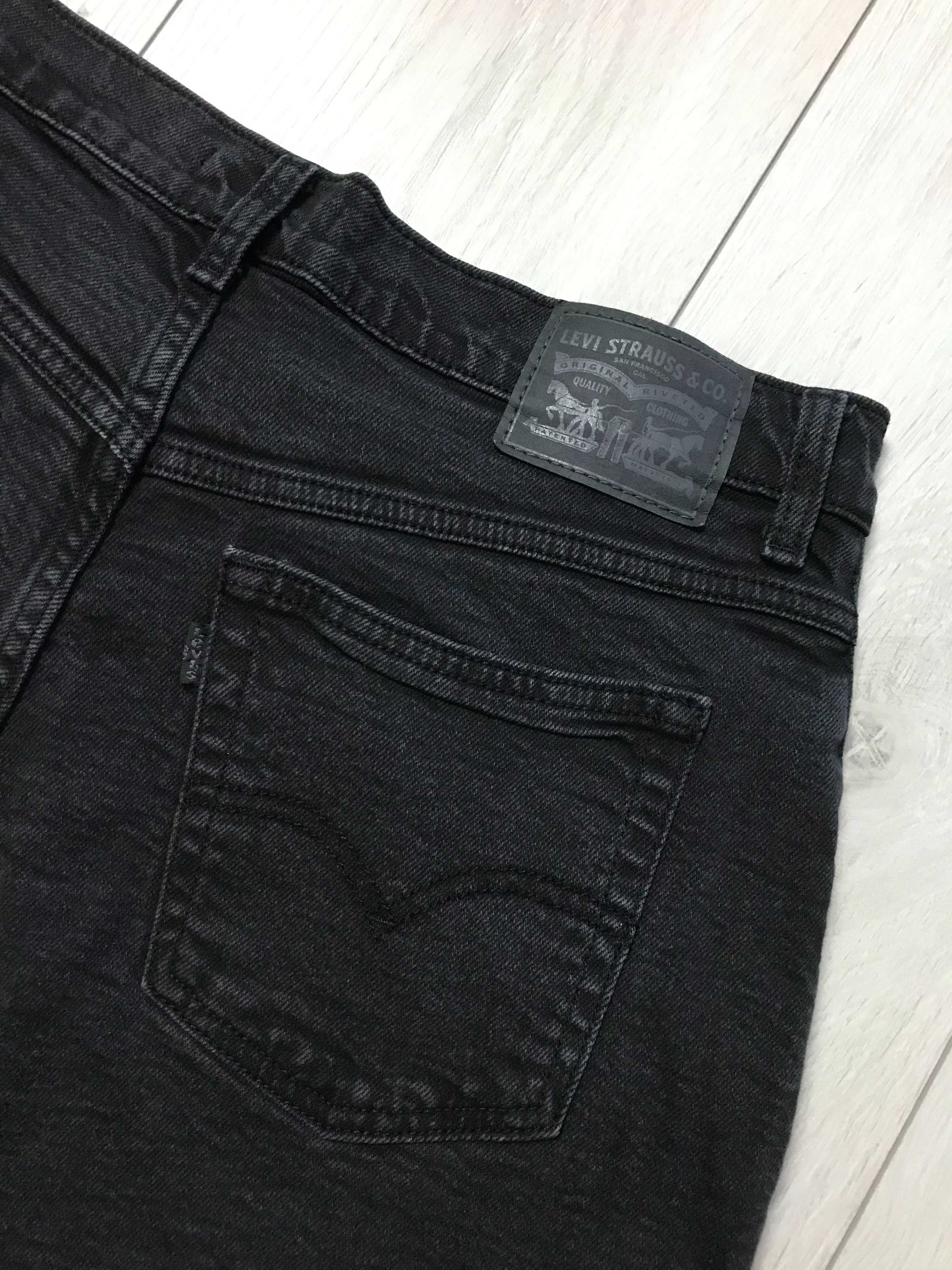 LEVIS Mom Jeans r.32 oryginalne spodnie jeansowe damskie stan BDB