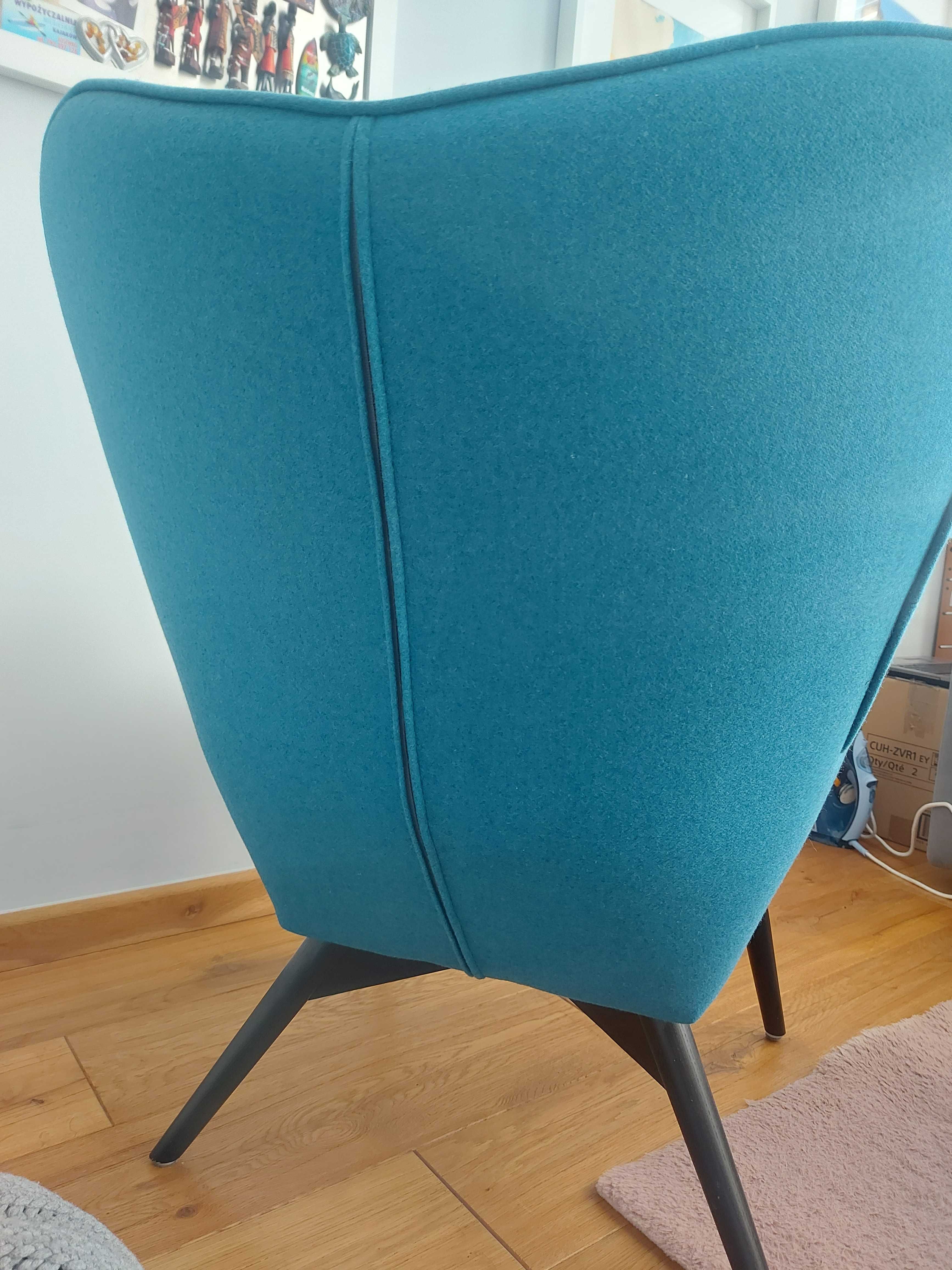 Fotel uszak niebieski