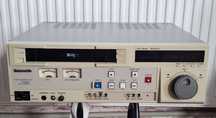 відеомагнітофон професійний Panasonic AG-7600, S-VHS, Hi-Fi Stereo