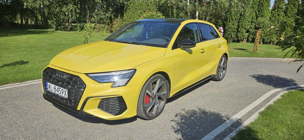 Wynajem Audi S3 Sportback – rok 2023 (2.0 TFSI / Automat / AWD)