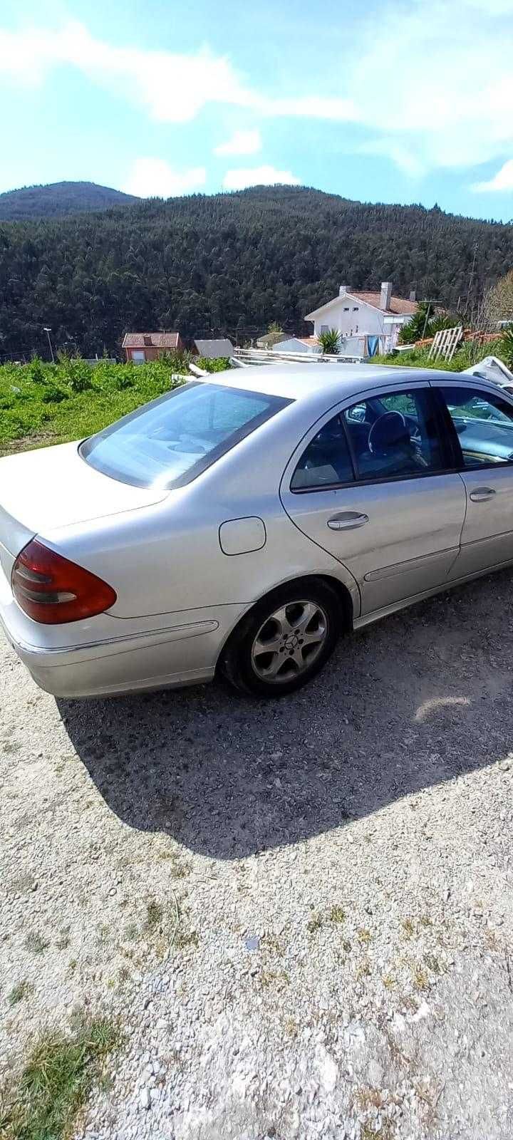 Mercedes E270 teto de abrir