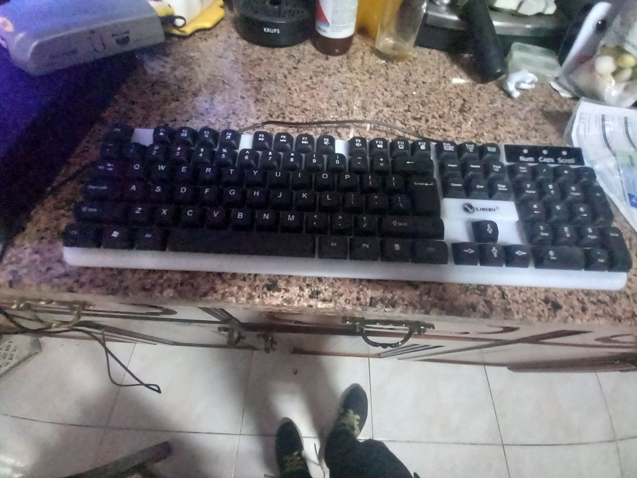 Teclado Para Jogos Com Fio Preto Retroiluminado De Sete