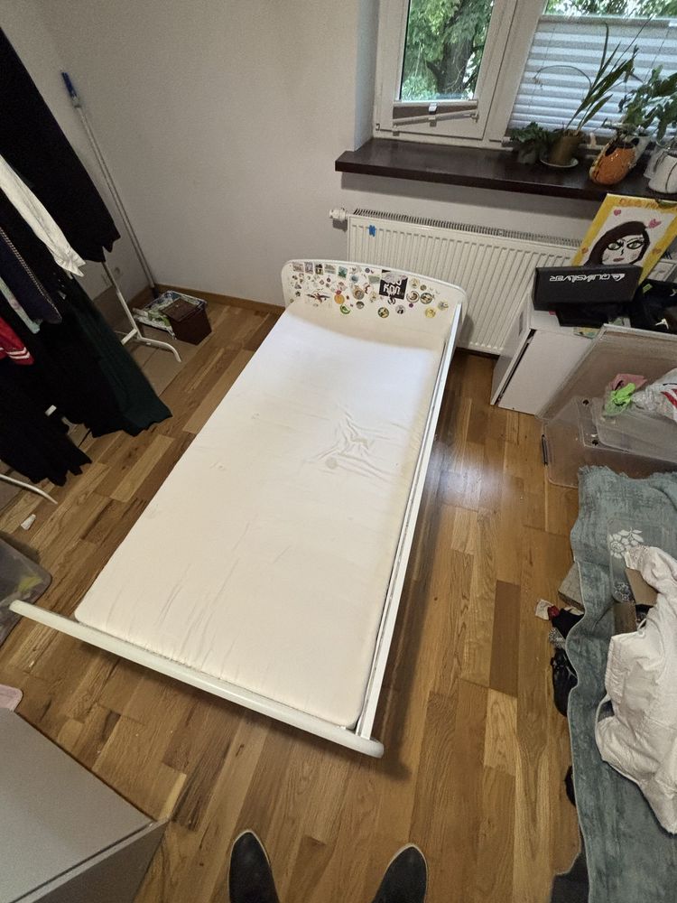 Lozko dzieciece 160x80 cm drewniane