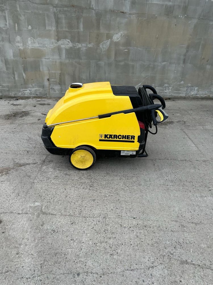 Myjka KARCHER HDS 695 M Eco