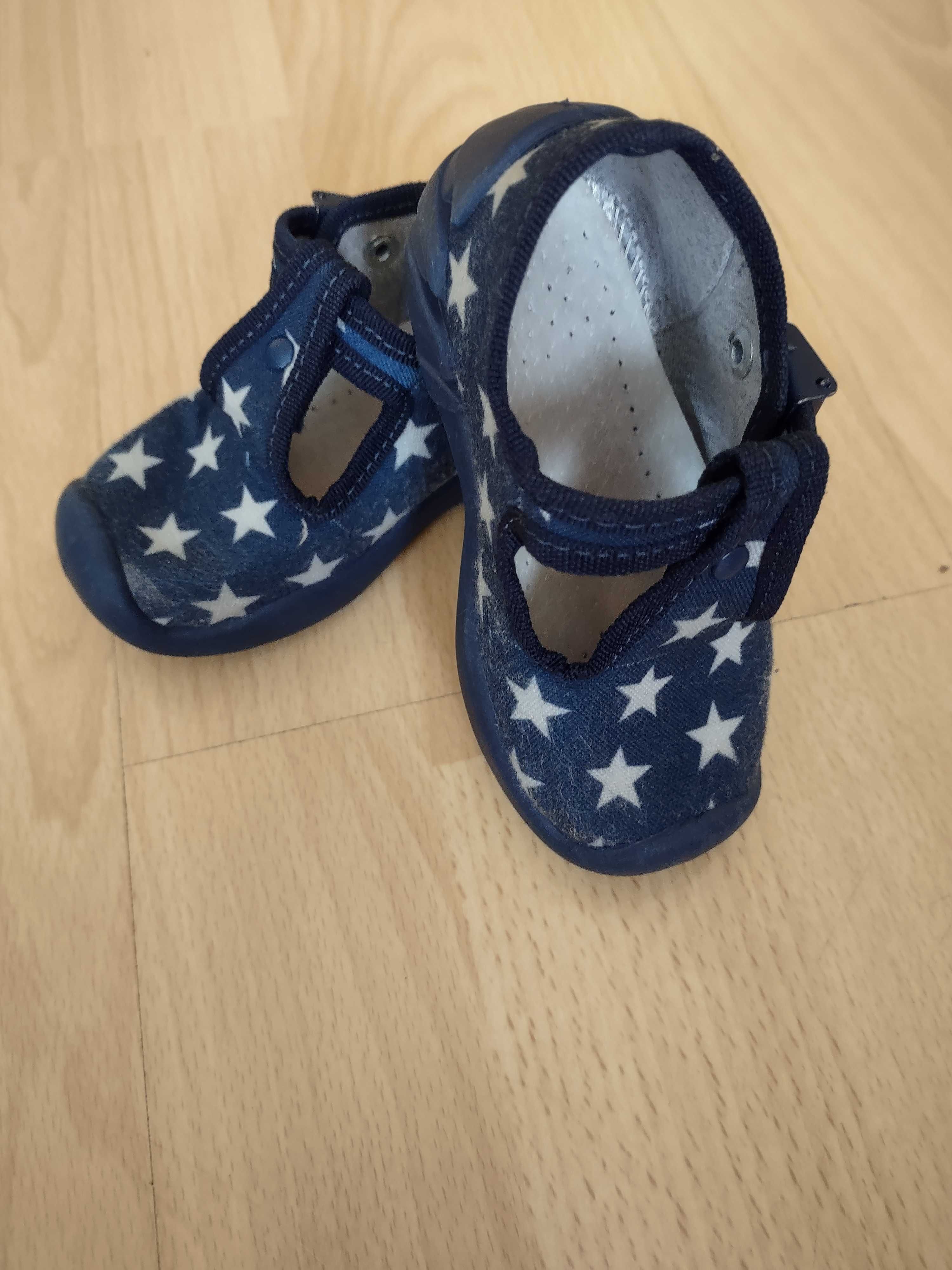 Buty chłopięce rozmiar 20