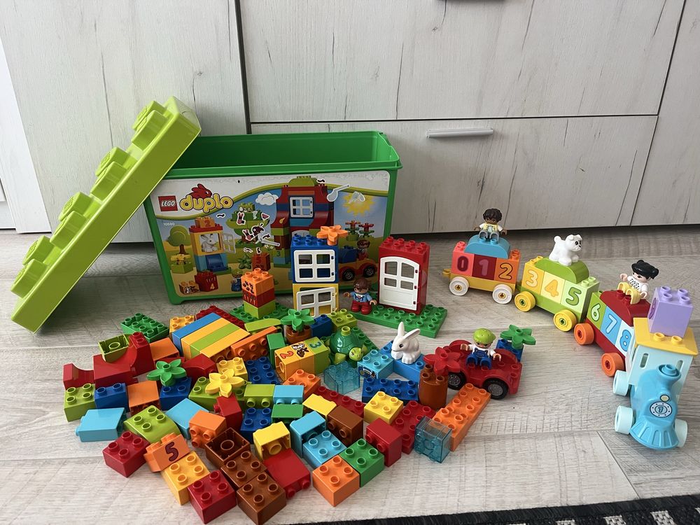 Lego Duplo набір та потяг