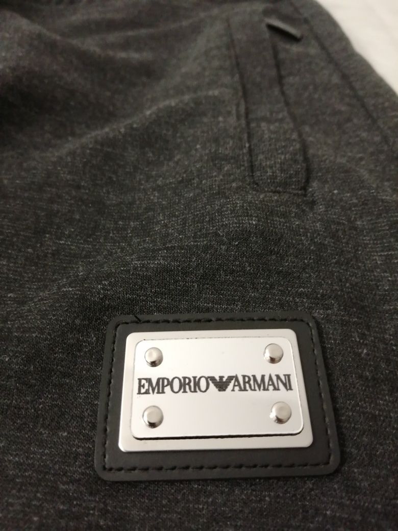 NOWE męskie spodnie dresowe Emporio Armani dres EA dresy L 40