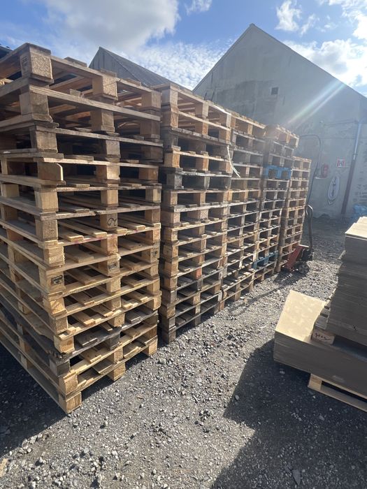 Palety jednorazowe 120x80 okolo 60 sztuk