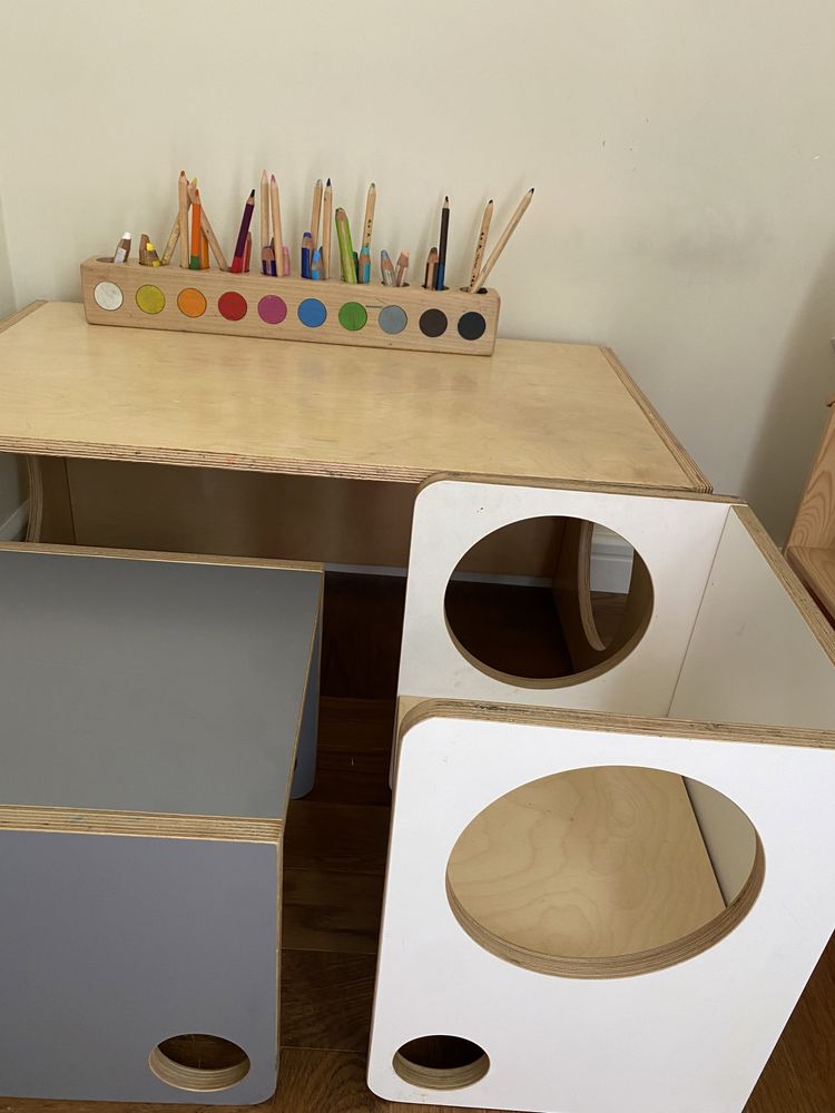 Zestaw mebli 8 w 1 Kukumag sorter kredek gratis Montessori