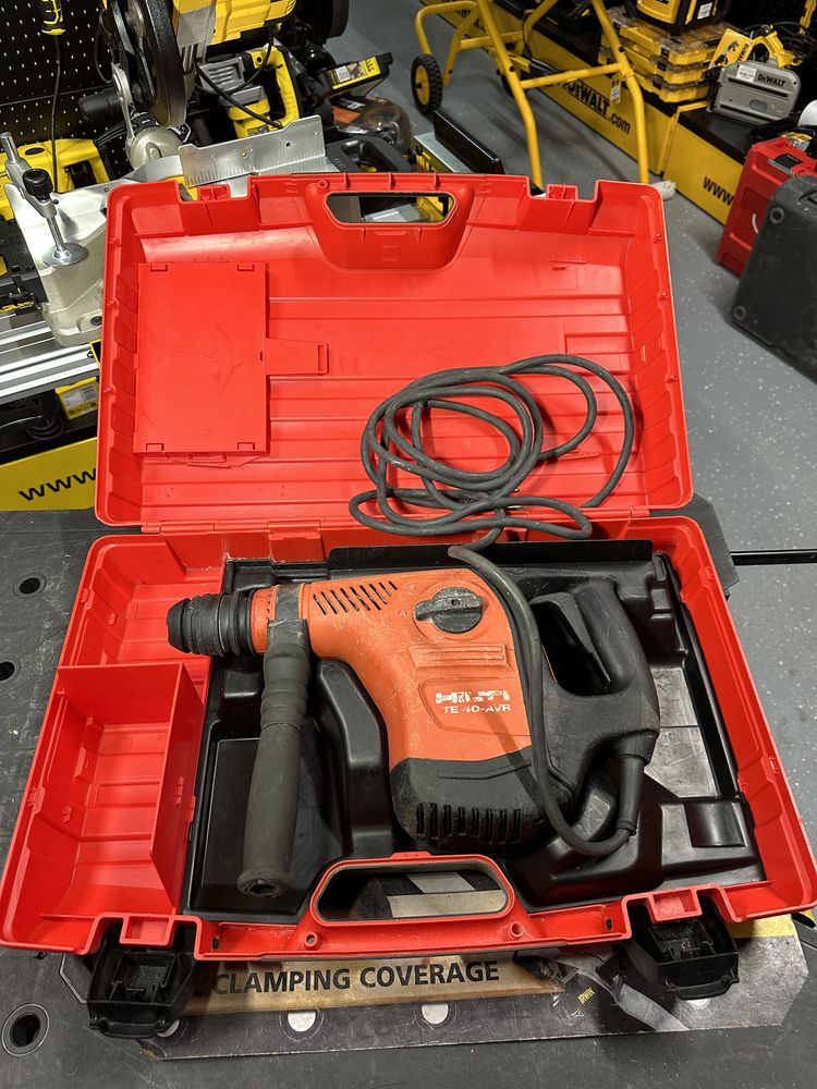 Комбінований мережевий перфоратор Hilti TE 40 AVR