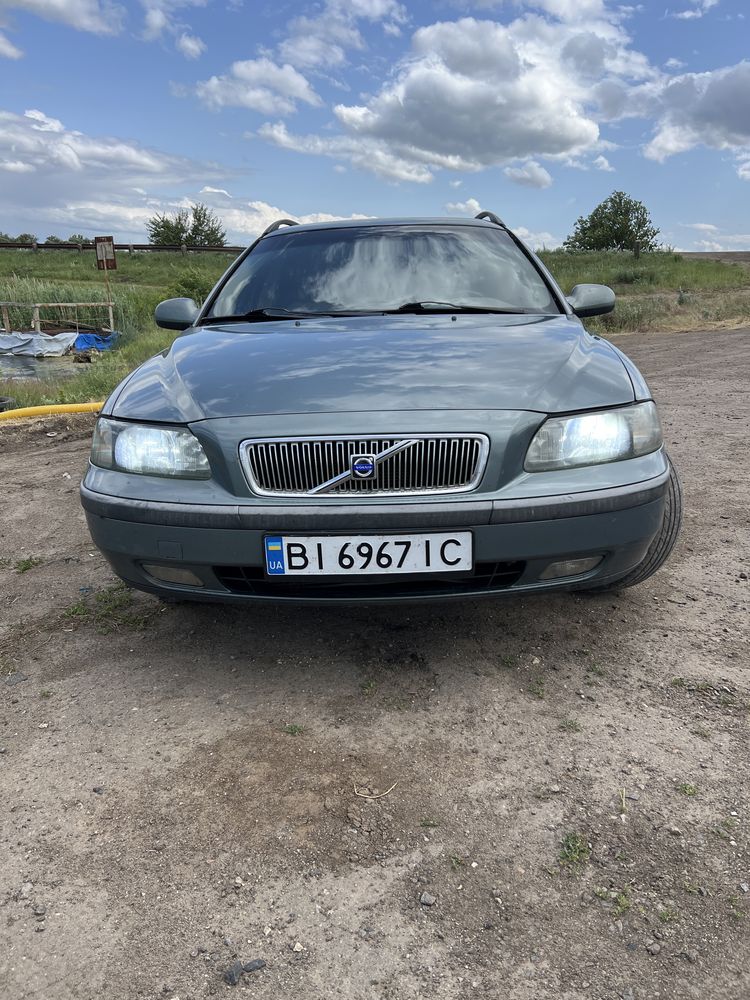 Продам Volvo v 70, на впевненому ходу!