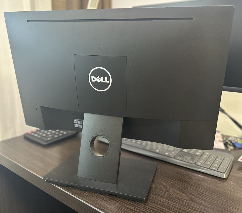 Монітор 22ʼʼ Dell E2216HV black