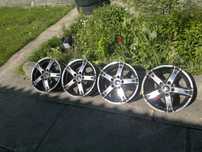 Литые диски Ford Focus 5-108 R15 в отличном состоянии.
