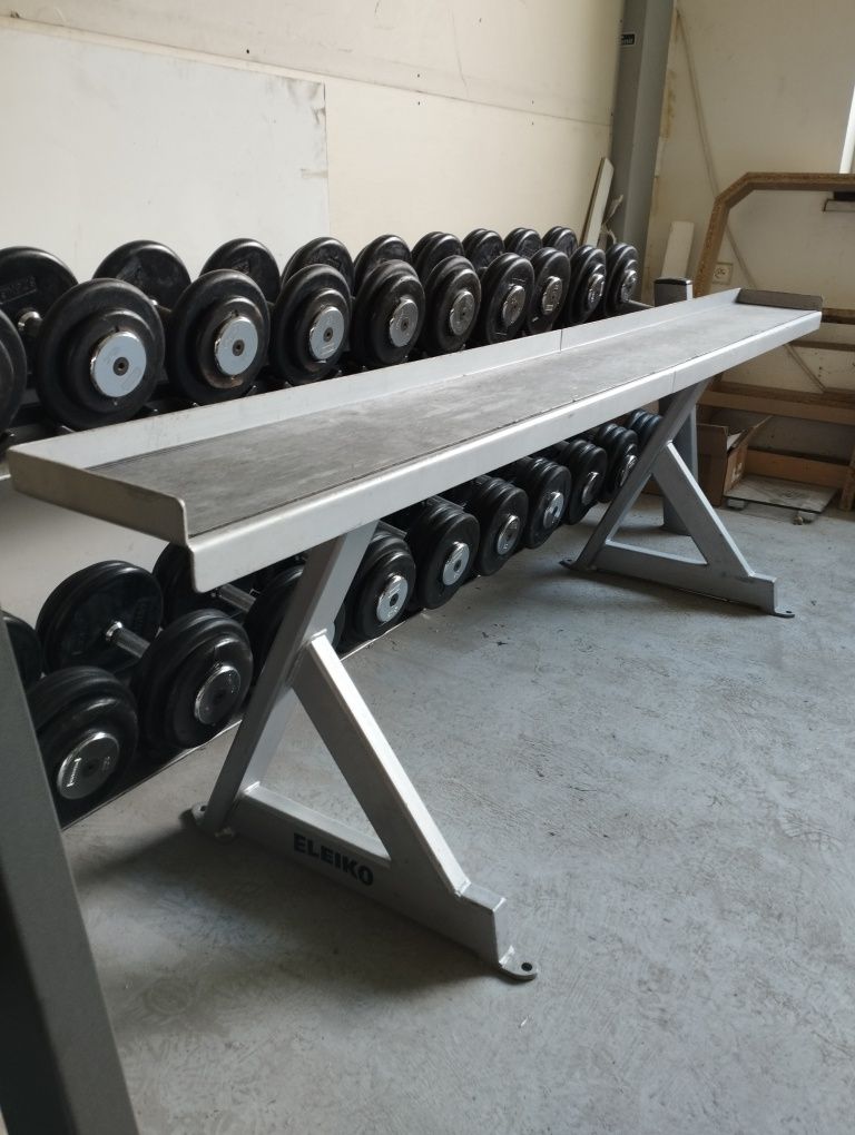 Stojak na kettle kettlebell Eleiko
