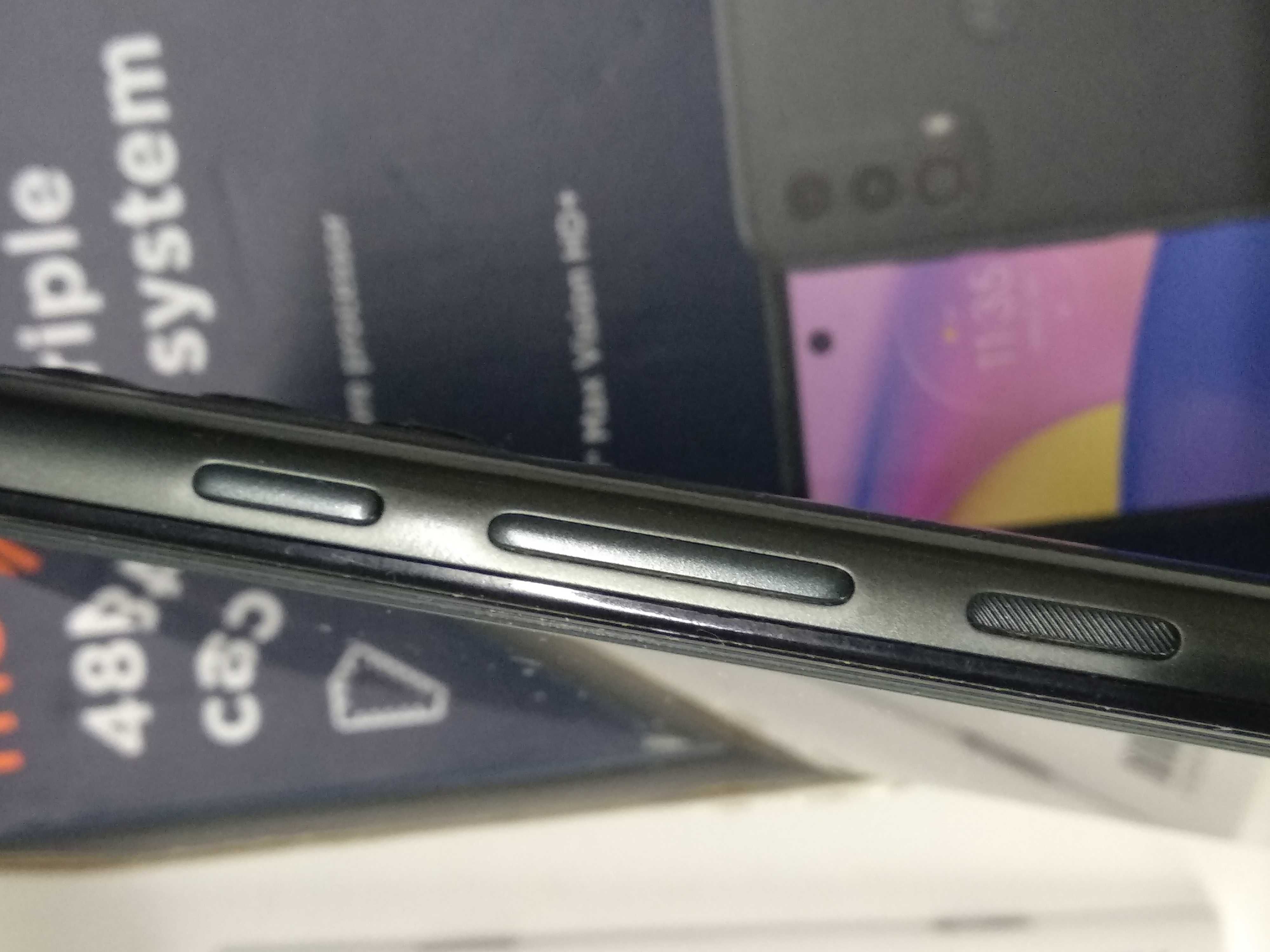 Продаю свой телефон  Motorola e40 4/64gb. Камера 48 Мп