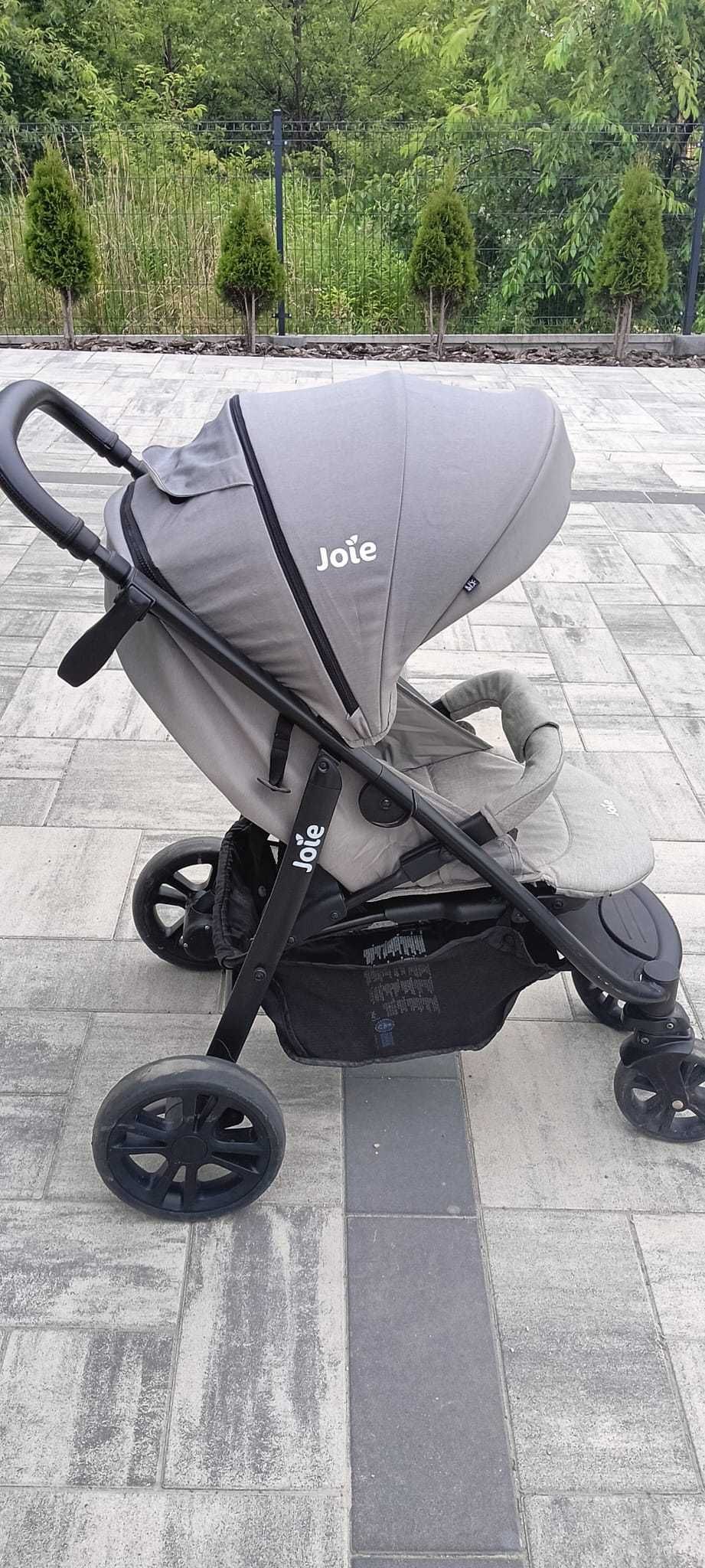 Wózek spacerowy Joie