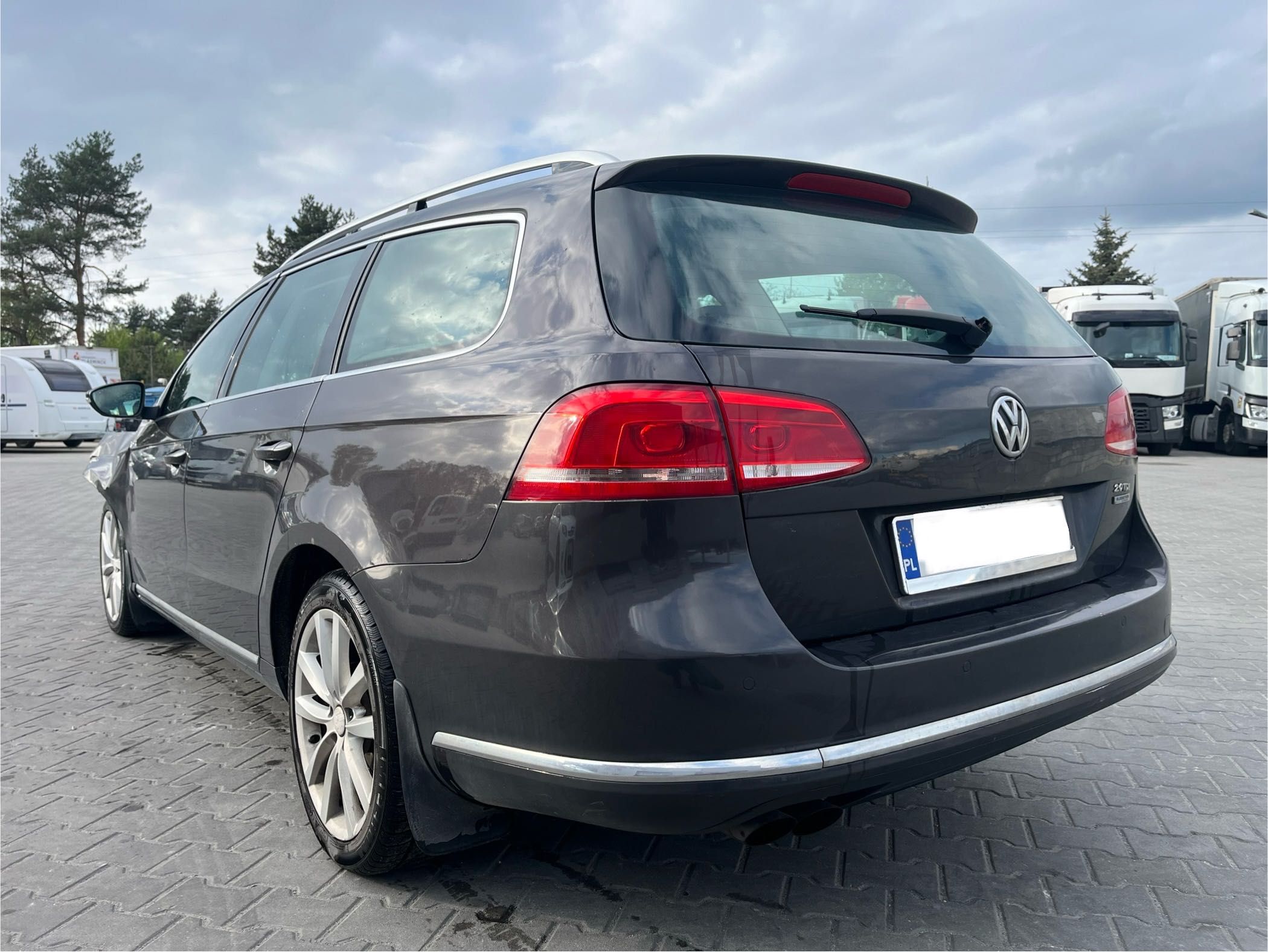 Volkswagen Passat B7 uszkodzony