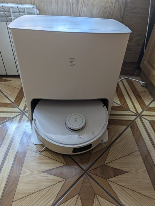 Robot sprzątający odkurzający/ myjący Ecovacs Deebot T10 Biały DBX23