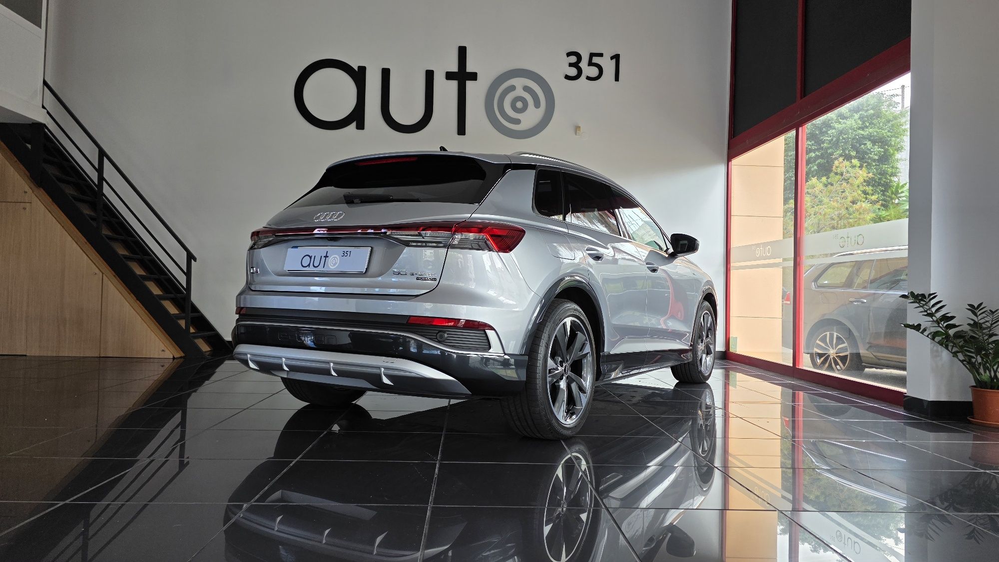 Audi Q4 e-tron 50 Quattro Iva dedutível