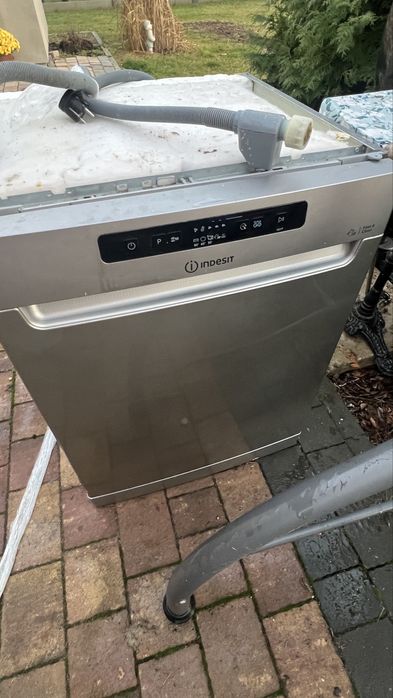 Zmywarka 60 Indesit