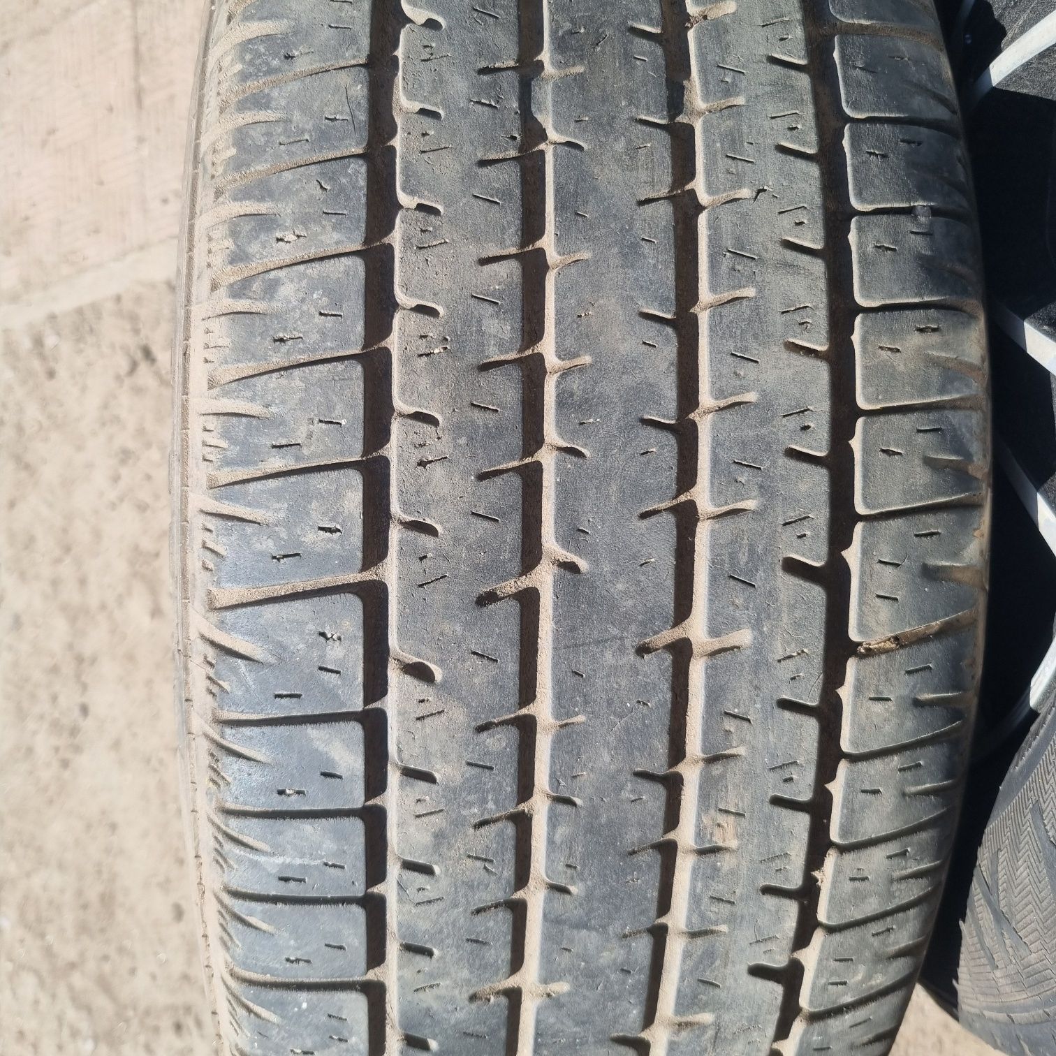 диск 15 5/118 шина 205/70/15 uniroyal