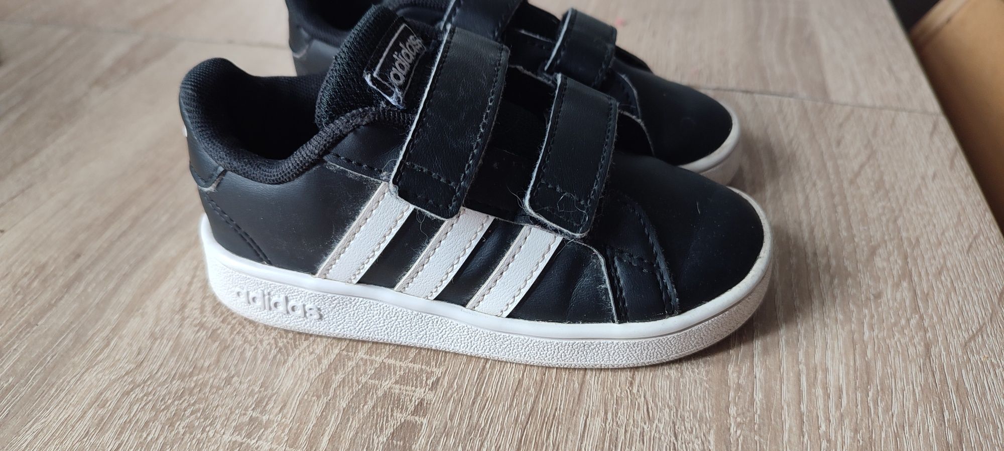 Buciki adidas 24