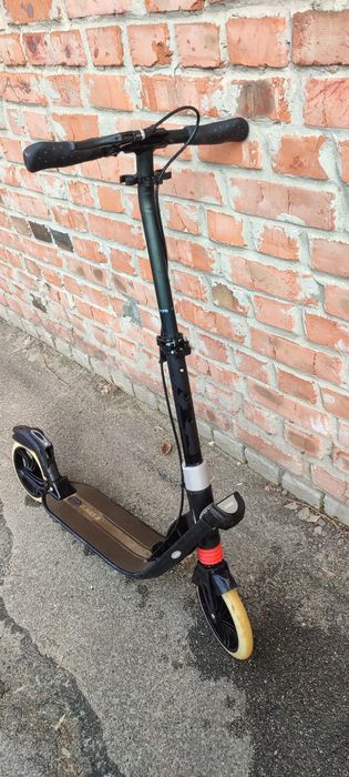 Продам самокат D-MAX 9