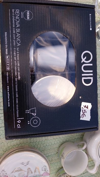 Serviço de café de 6 chavenas brancas