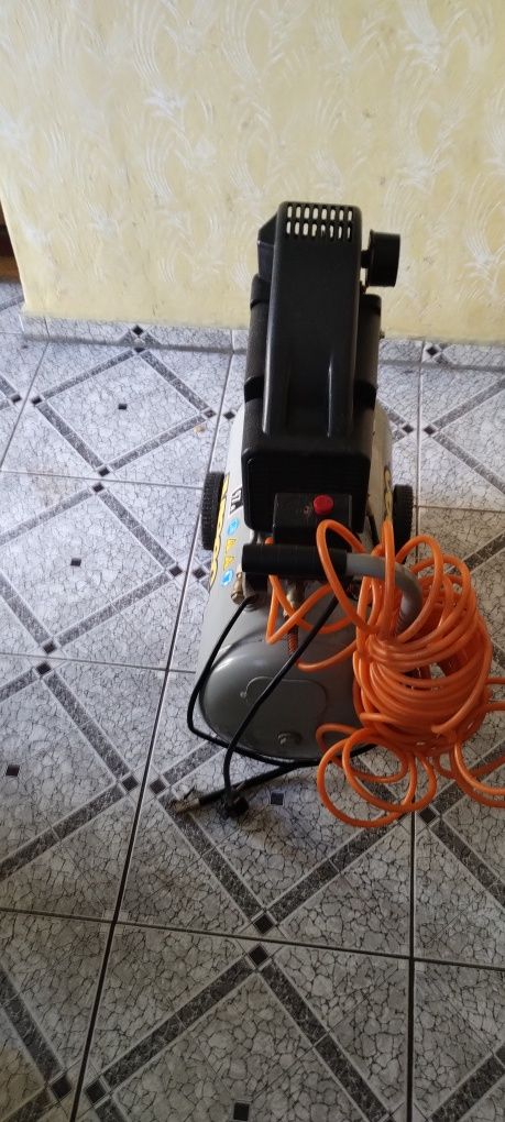 Sprzedam kompresor sprężarka Meec