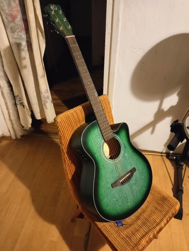 Gitara elektroakustyczna